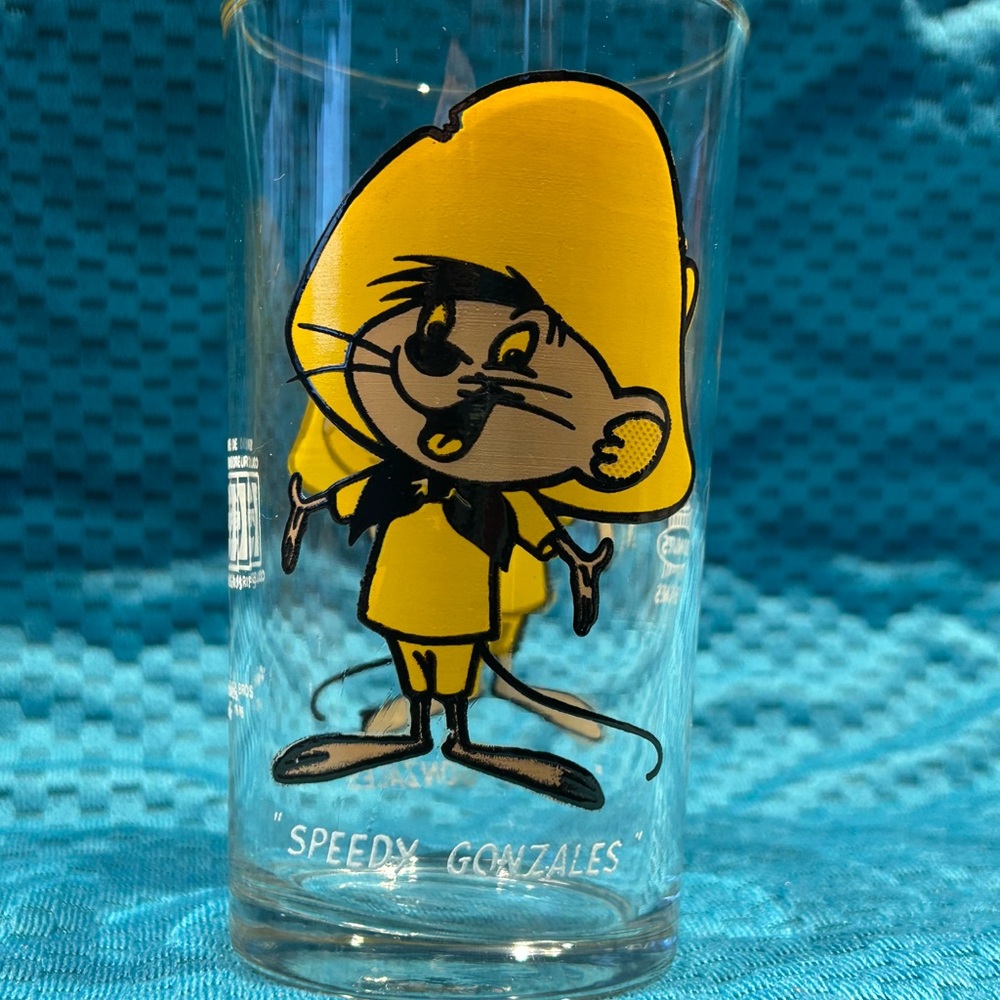 Vintage Speedy Gonzales Collectors Glass - Picture 4 of 4